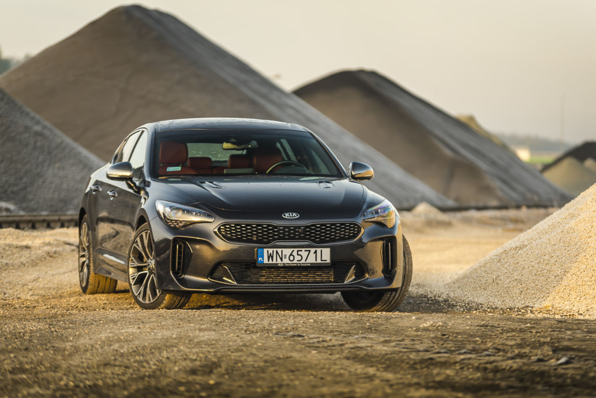 Kia Stinger 2.0 T-GDI 245 KM 8AT RWD GT Line