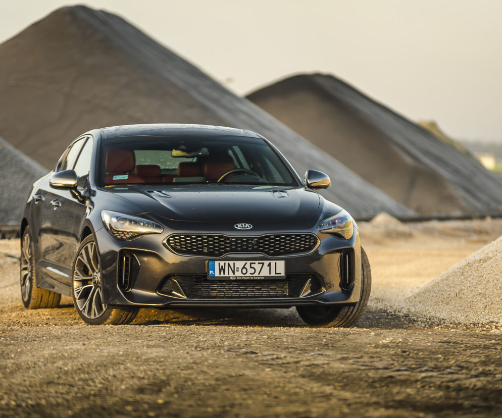Kia Stinger 2.0 T-GDI 245 KM 8AT RWD GT Line