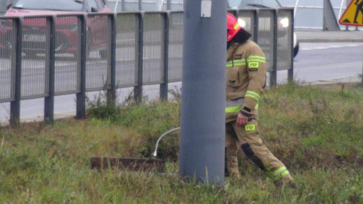 Gigantyczny wybuch w podziemiach. Cztery osoby ranne. Studzienki kanalizacyjne wyleciały w powietrze!