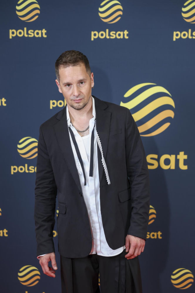 Tak zmieniał się Krzysztof Zalewski. Długie włosy były kiedyś jego znakiem rozpoznawczym