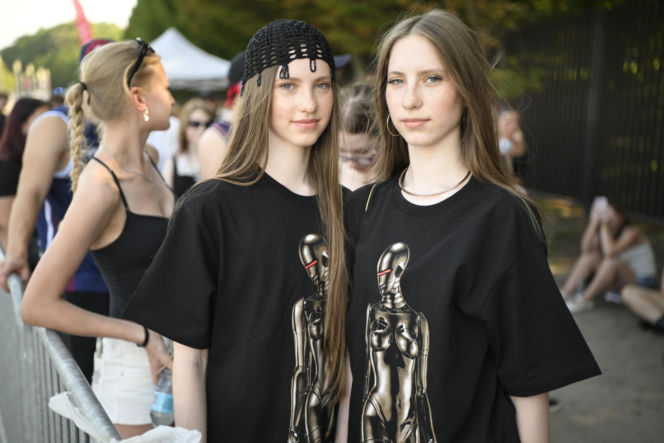Drugi koncert The Weeknd w Warszawie. Najwierniejsi fani nie przestraszyli się morderczego upału. Znajdź się na zdjęciach