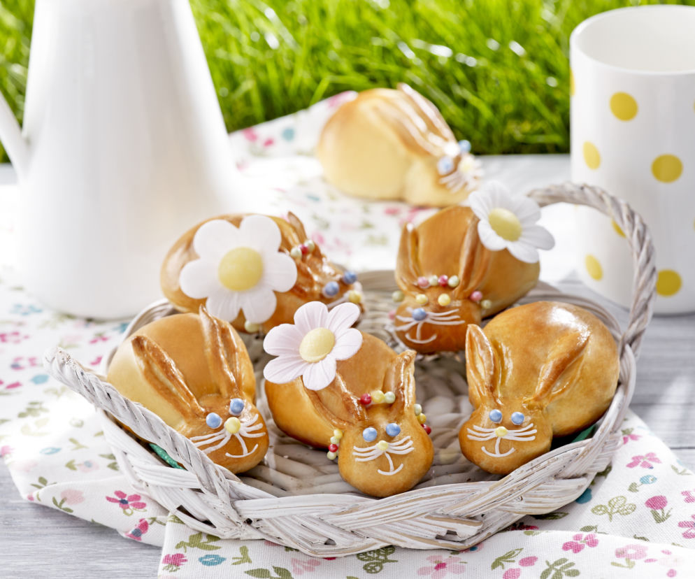 Łatwy przepis na ozdobne zajączki z ciasta