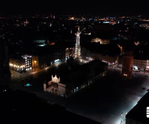 Kraków spowity w ciemnościach. Wyłączono oświetlenie uliczne