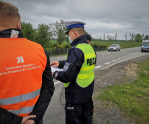 Wygodno: Zginął motocyklista, śledczy badają przyczyny wypadku