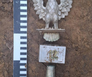 Sensacyjne odkrycie w starachowickim lesie! Pod ziemią przeleżało ponad 80 lat