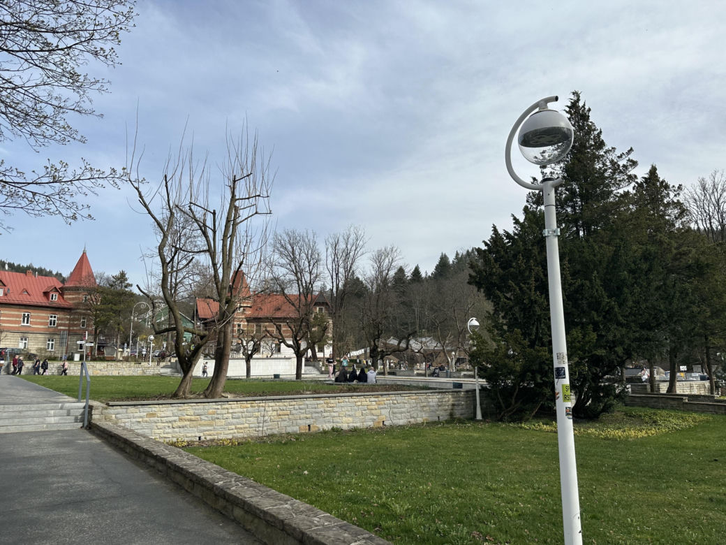 Krynica-Zdrój znów tętni życiem. Uzdrowisko przeżywa drugą młodość 