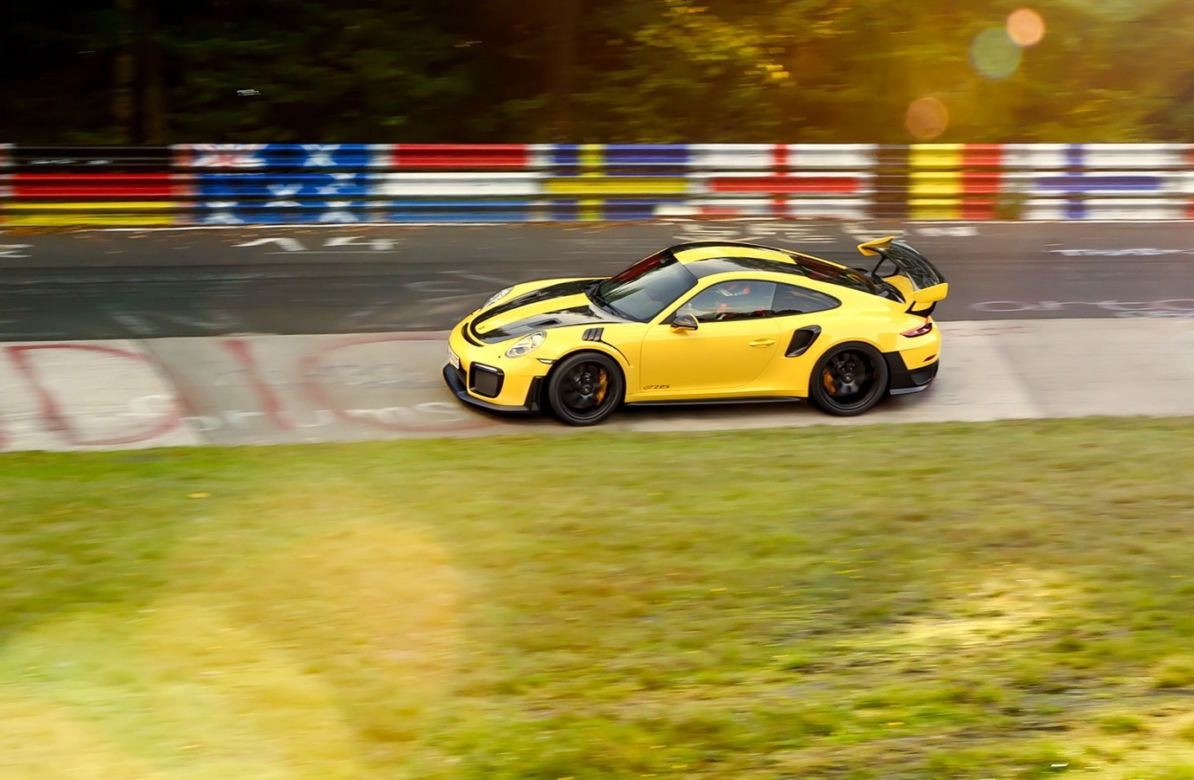 Porsche 911 GT2 RS z rekordem świata toru Nurburgring