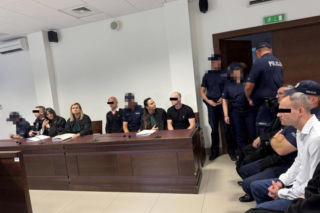 Krwawe porachunki w pizzerii. Wyciągnęli pistolety, maczety i koktajle Mołotowa