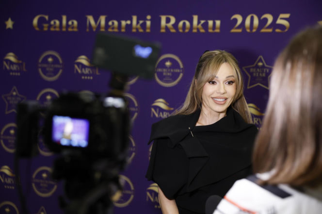 Doda pokazała pierś i zarzuciła nogę na Ibisza. Skradła całe show!