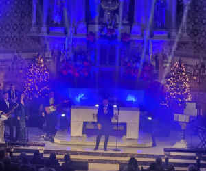 Wielkie Kolędowanie z gwiazdami na Greenpoincie