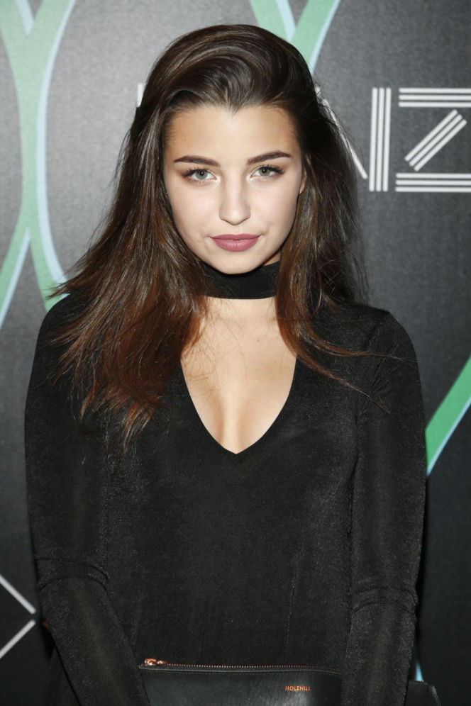 Julia Wieniawa na zdjęciach sprzed 10 lat. Tak kiedyś wyglądała gwiazda!