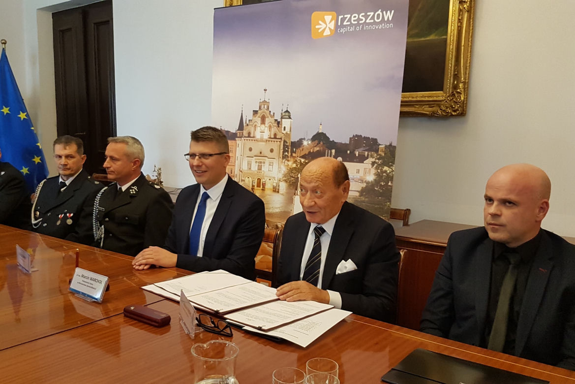 Szpital Miejski i OSP z wsparciem finansowym