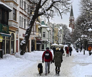 Zima 2021 w Sopocie. Kurort pod grubą warstwą śniegu 11.02.2021 r.