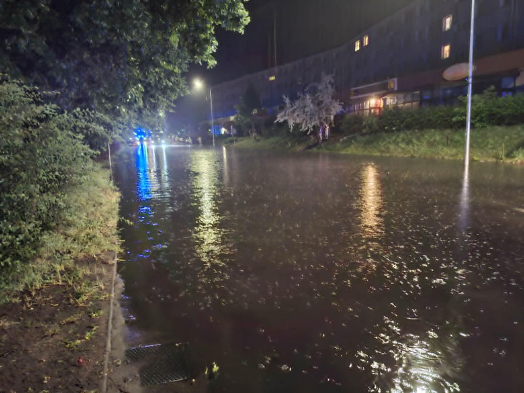 Zalane Starachowice. Widoki po burzy