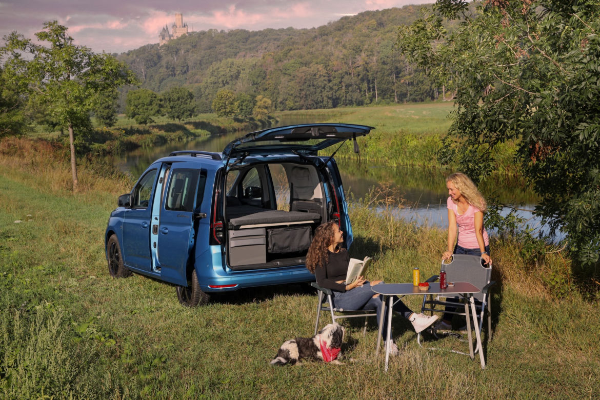 (2020) Volkswagen Caddy California