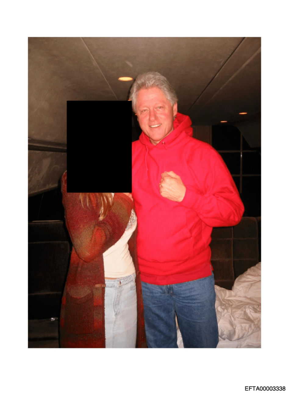 Opublikowano kolejną partię zdjęć z "akt Epsteina" wśród nich Bill Clinton i Michael Jackson