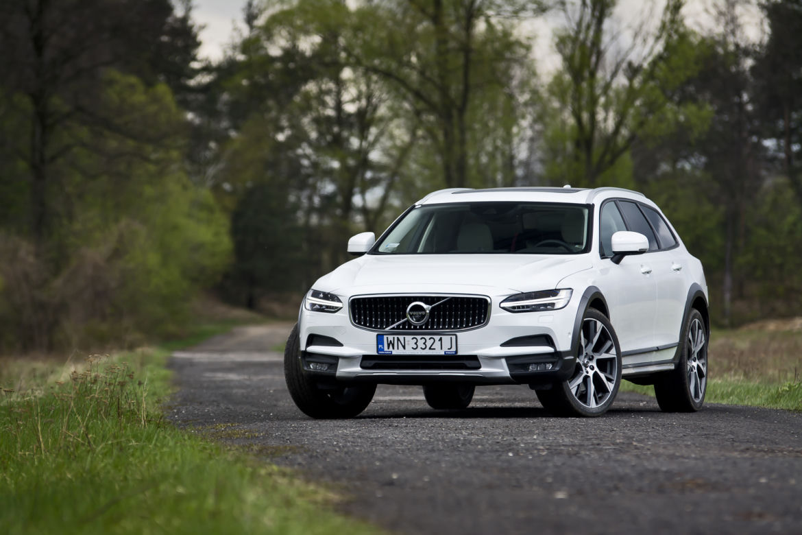 Volvo V90 Cross Country T6