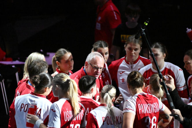 Mistrzostwa Świata piłkarek ręcznych. Trener Polek po meczu z Tunezyjkami: Było naprawdę ciężko, ale zwyciężyliśmy!