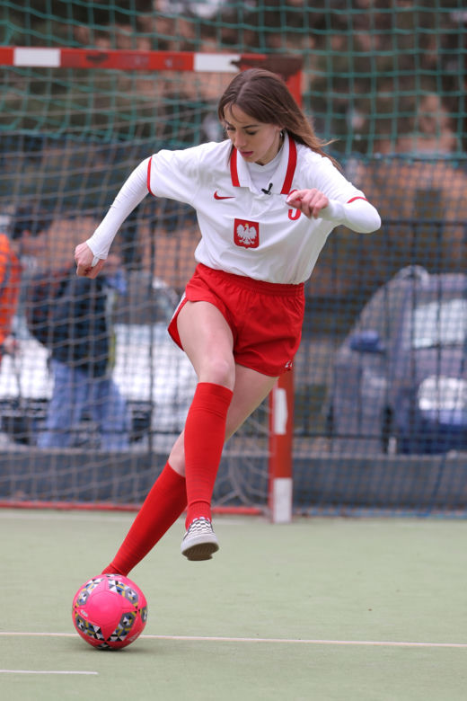 Marianna Schreiber robi z piką cuda na boisku