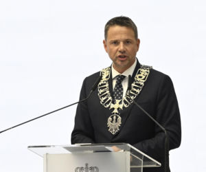 Warszawa uhonorowała Andrzeja Poczobuta. Wzruszające słowa po odebraniu odznaki Honorowego Obywatela