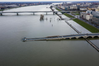 Alarm w Elblągu. Dlaczego rzeka Elbląg osiągnęła rekordowy poziom?