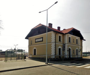 To najpiękniejsze miasto w Małopolsce. Jest porównywane do Krakowa, kiedyś było uznawane za stolicę Polski