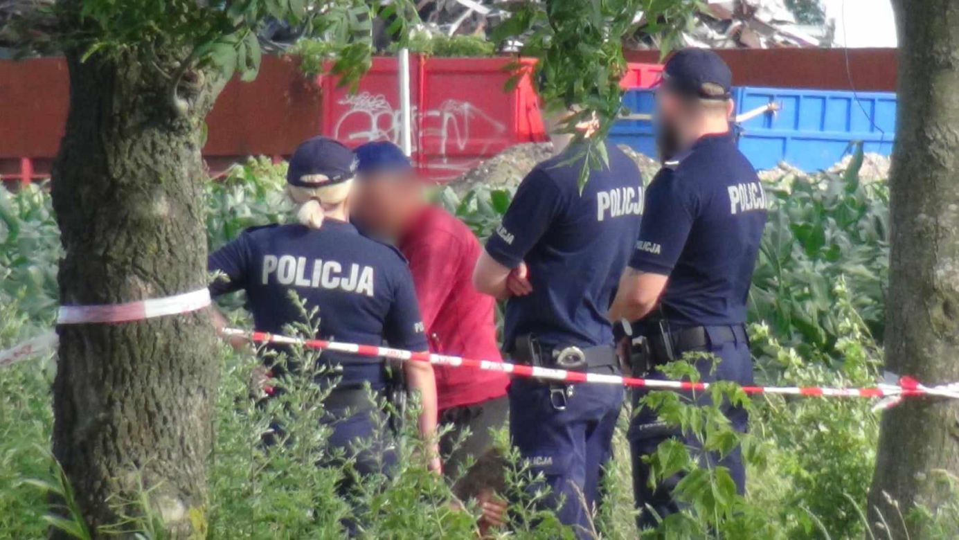 Koszmarny finał pierwszego dnia wakacji. 14-latek utonął w stawie pod Warszawą. Był na rybach z wujkiem