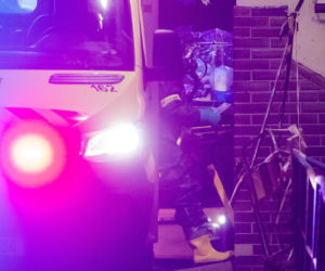Izolacja, kombinezony i strach przed wirusem. Lekarz z Afryki pod obserwacją w Pradze