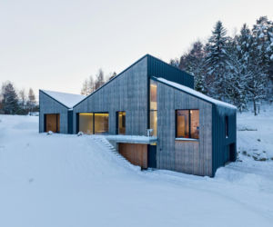 Dom ukryty w Beskidach pracowni RS+ Robert Skitek