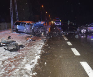 Makabryczny wypadek w Porębie. Kierowca był kompletnie pijany
