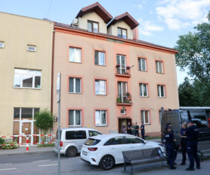 Cztery ciała w mieszkaniu! Wśród zmarłych zaledwie 8-dniowe dziecko