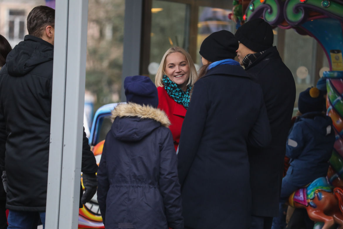 Tak całuje gwiazda PiS