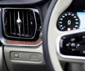 Volvo V60 Cross Country D4 190 KM AWD