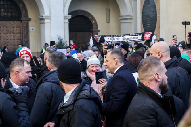 Karol Nawrocki wziął udział w Patriotycznej Pielgrzymce Kibiców na Jasnej Górze