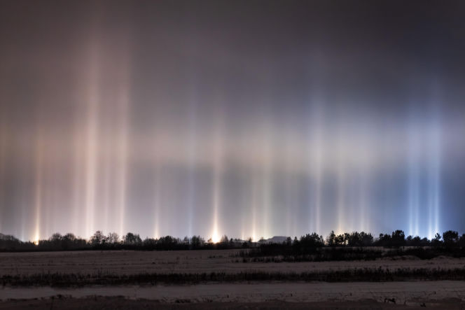 Świętokrzyskie. Słupy świetlne