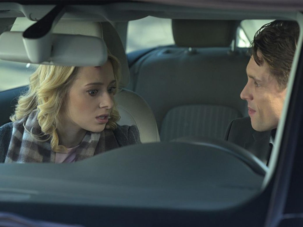 Pierwsza miłość, odcinek 4017: Oskar (Filip Gurłacz), Kaja (Elżbieta Trzaskoś)