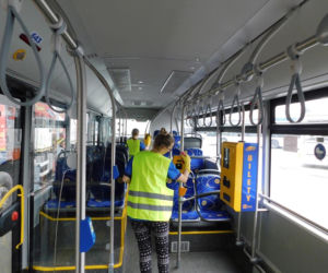 Toruń: W autobusach czysto jak nigdy! Wszystko przez KORONAWIRUSA