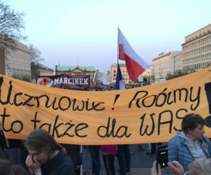 Łańcuch Światła na pl. Wolności