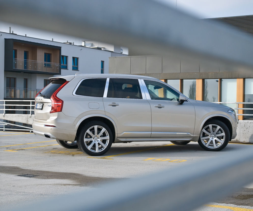 Volvo XC90 T8 Twin Engine AWD Excellence