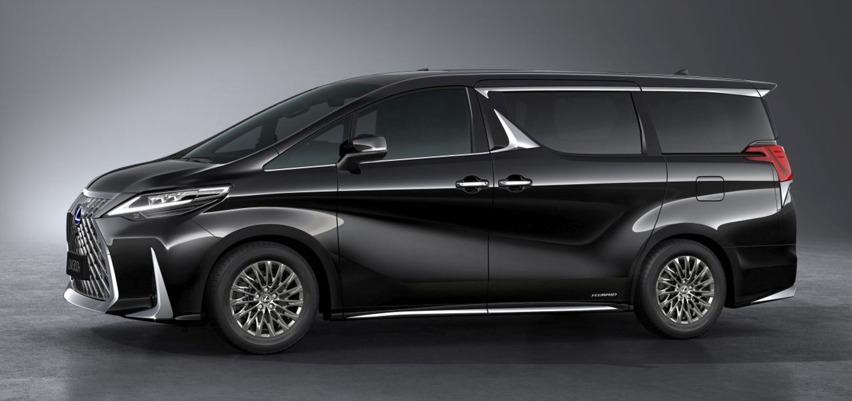 Lexus LM 