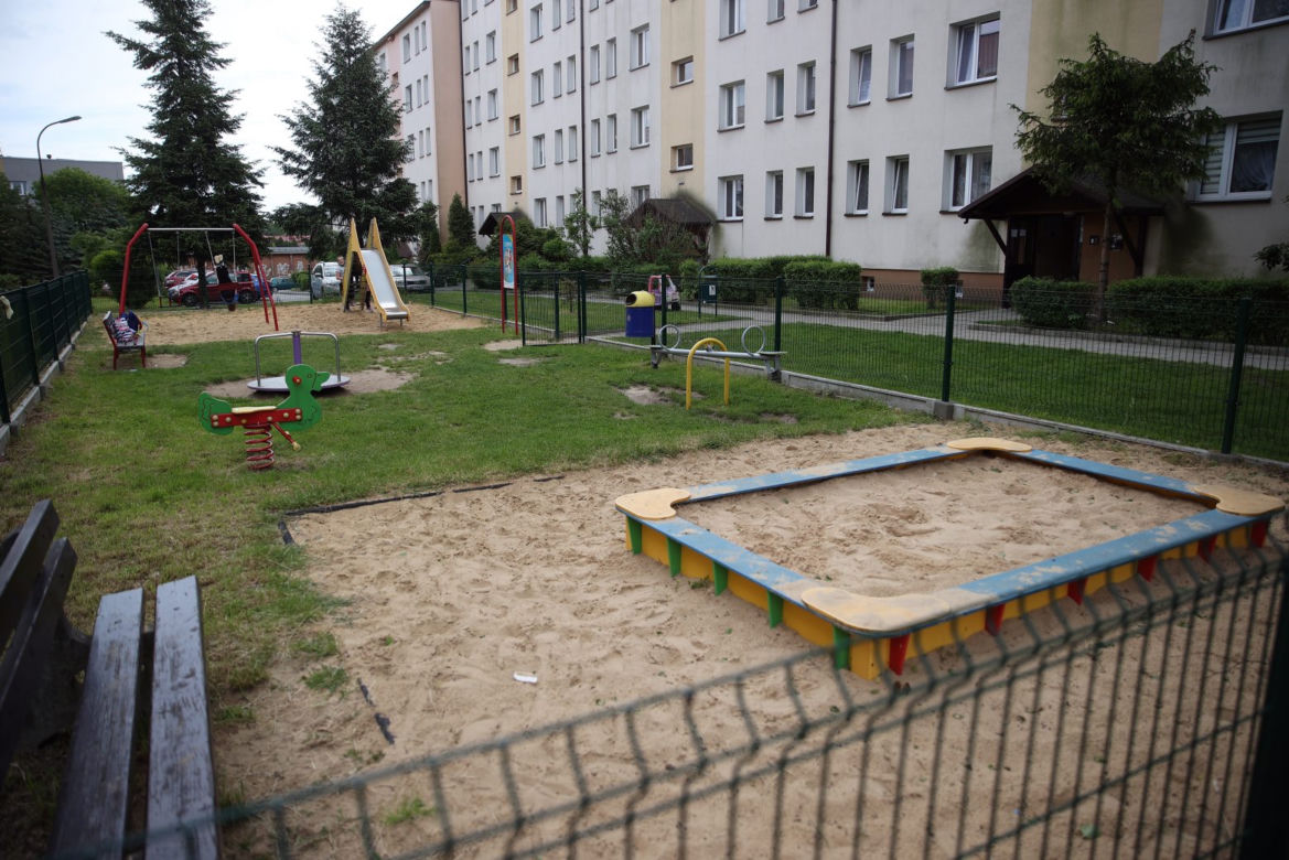 Plac zabaw w Libiążu na którym doszlo do próby uprowadzenia 7 latka