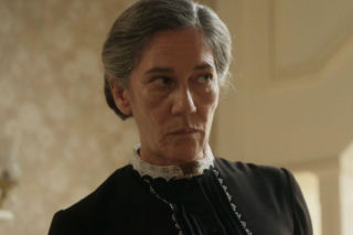 Niepokojące plotki na dworze! Kim naprawdę jest brat Petry?