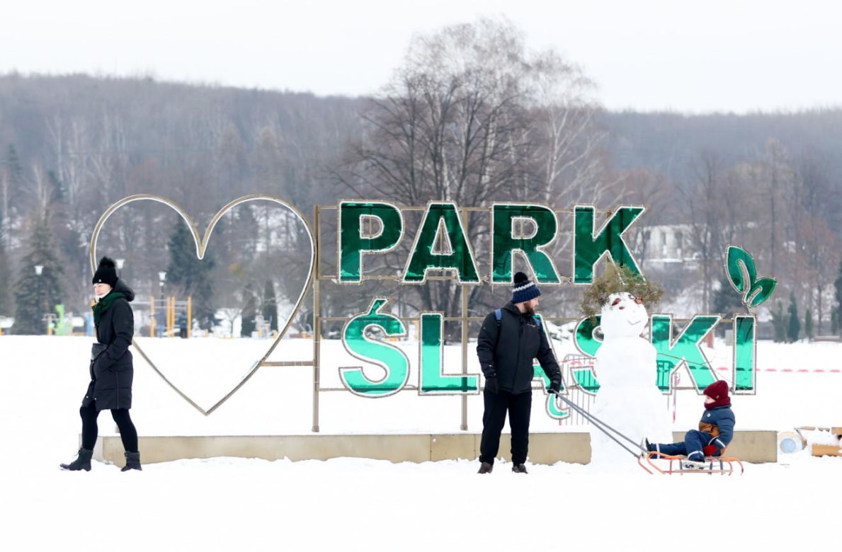 Tam jest jak w bajce! Park Śląski zimą na fotografiach 