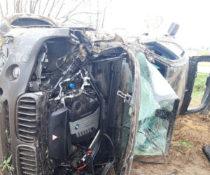 Młody kierowca BMW wypadł z dropgi. Mogło skończyć się TRAGICZNIE 