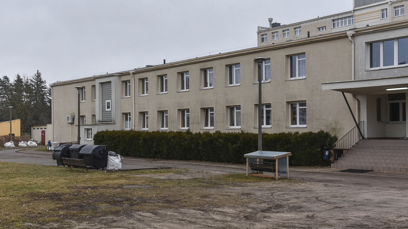 Zarazili Panią Irenę koronawirusem, a potem wyrzucili na bruk