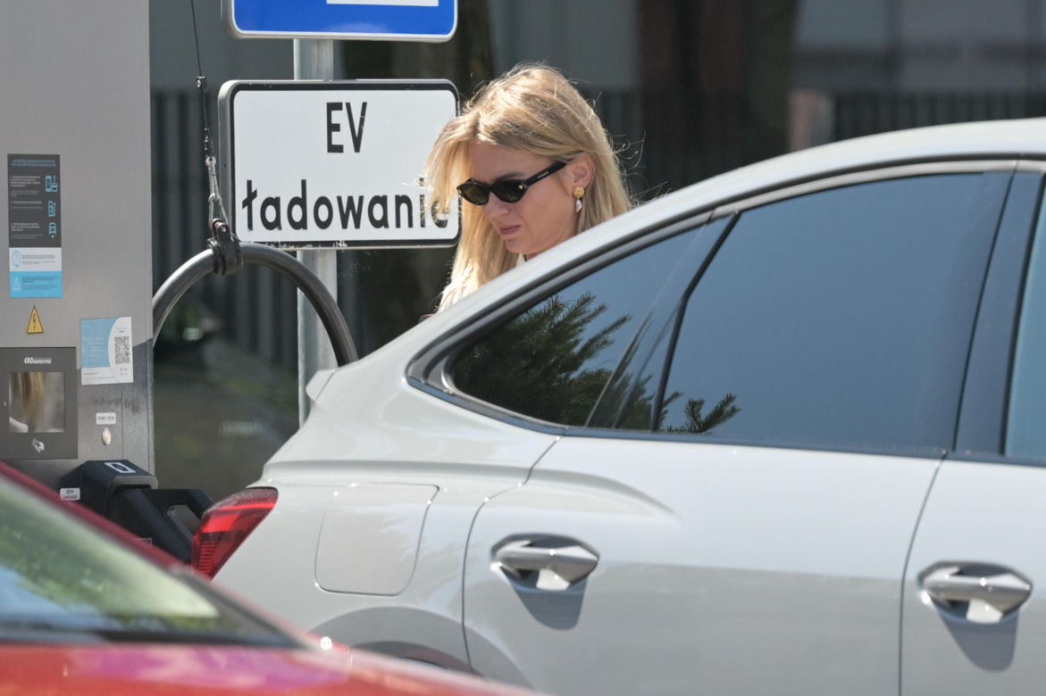 Emilia Komarnicka i Redbad Klynstra wreszcie się rozwodzą. Spotkali się na pierwszej rozprawie