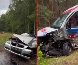Czołowe zderzenie BMW i karetki. Są poszkodowani