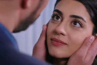 Panna młoda, odcinek 76: Wspólna noc Hancer i Cihana! Odepchnie żonę, ale później przeżyją razem pierwszy raz - ZDJĘCIA