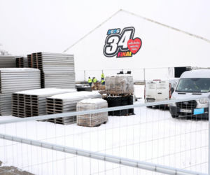 Budowa sceny i zaplecza finału WOŚP 2026 w Warszawie