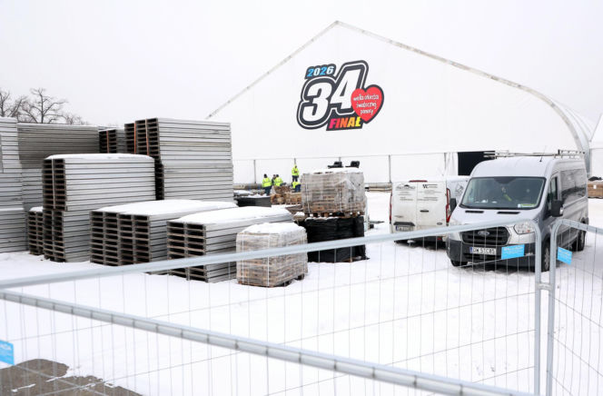 Budowa sceny i zaplecza finału WOŚP 2026 w Warszawie